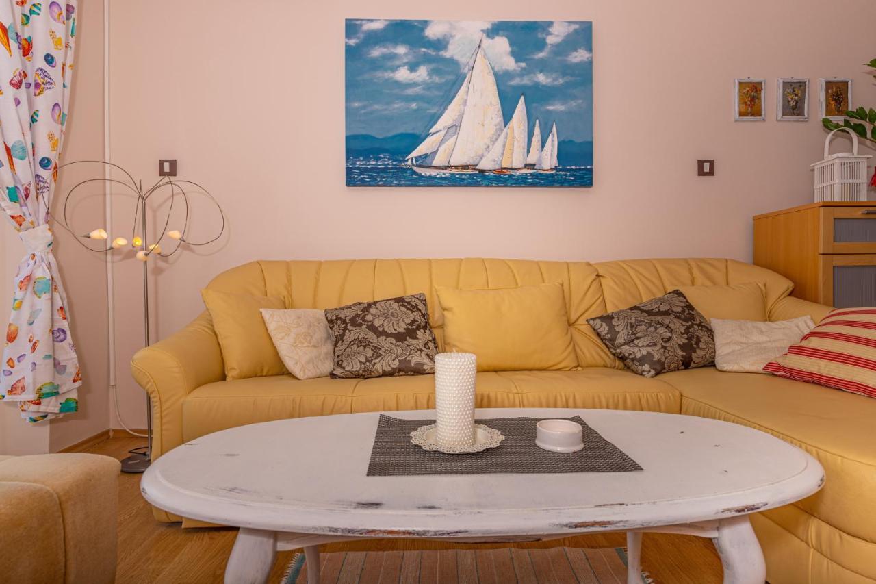 Apartmani Jasminka Dramalj Εξωτερικό φωτογραφία